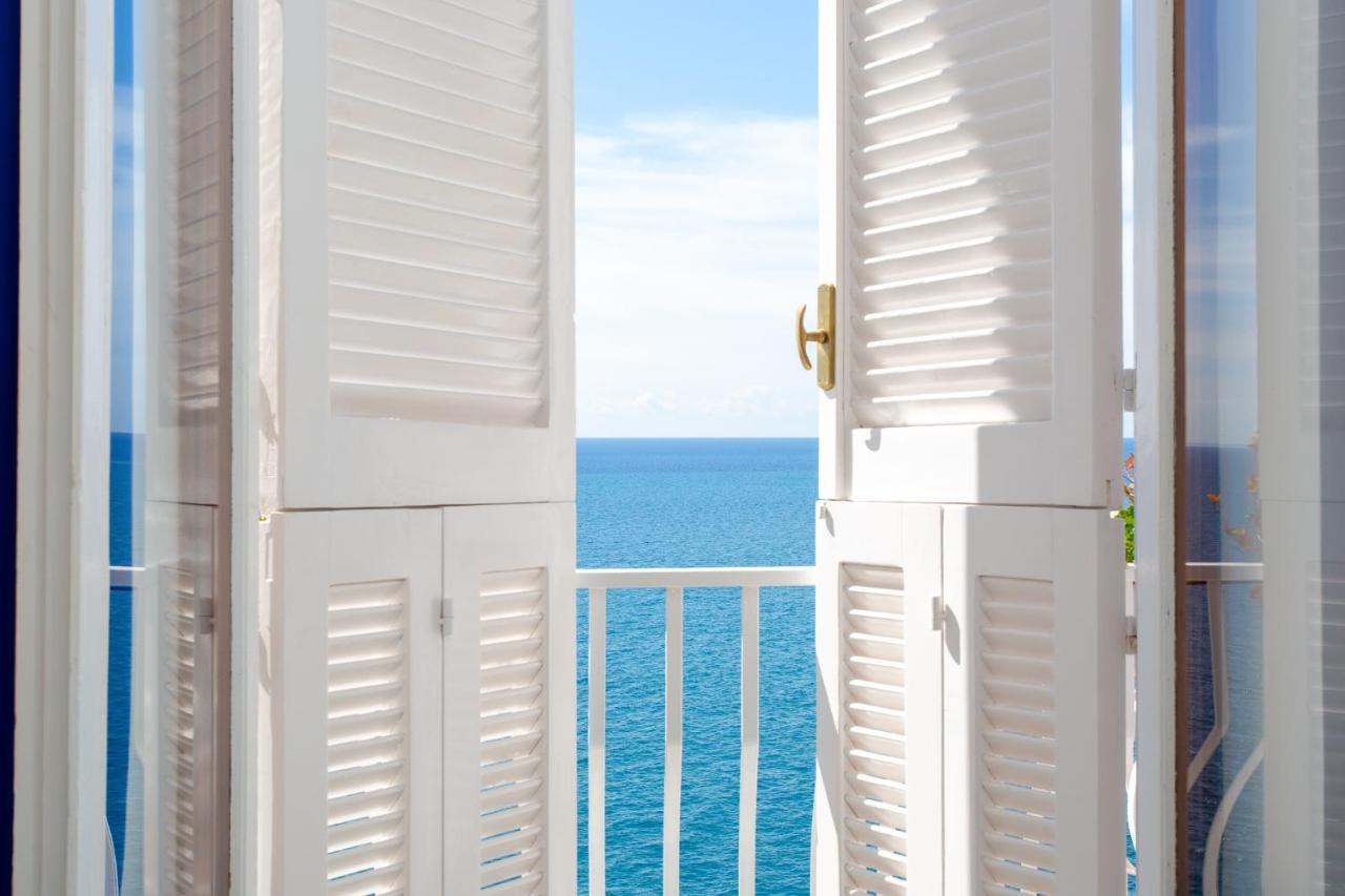 Double Room with Balcony and Sea View,1092286137:JPEG