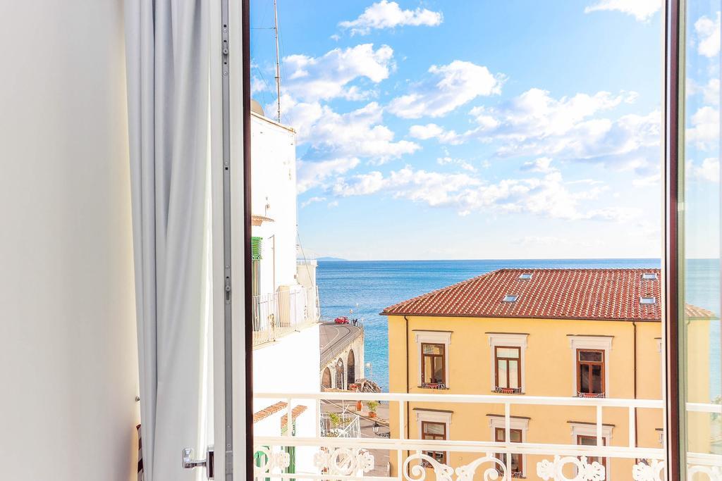 Junior Suite con Balcone e Vista Mare