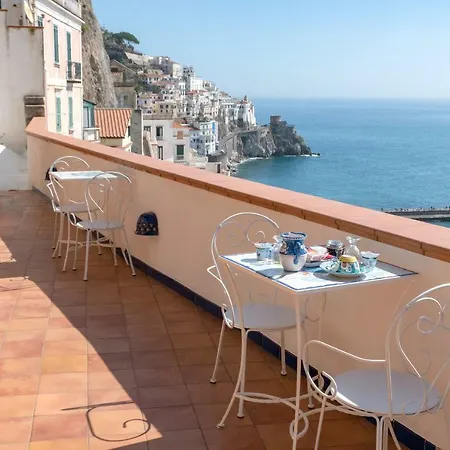 B&B Il Porticciolo di Amalfi-3